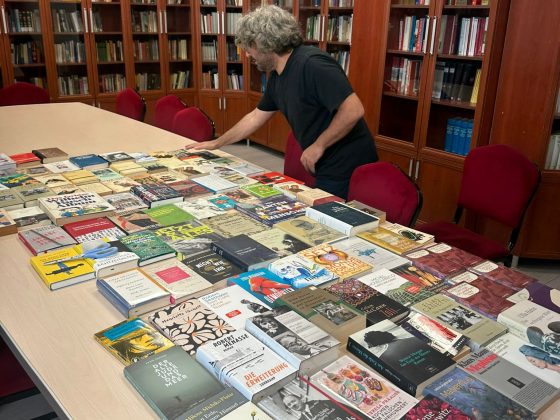 Avusturya Kültür Ofisinden Proje kapsamında 1100€ değerinde Kitap Gönderimi