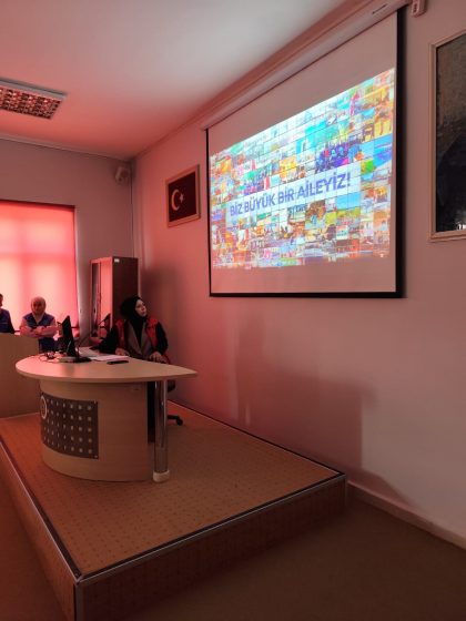 Aşkale Gençlik Merkezi’nden Aşkale MYO öğrencilerine tanıtım ziyareti