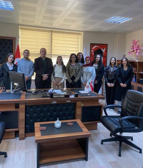 Sektör Öğrenci İş Birliği Kulübü Oltu Beşeri ve Sosyal Bilimler Fakültesi Dekan Ziyareti