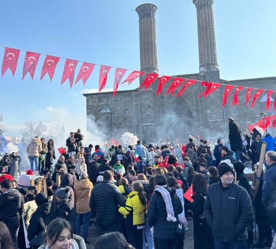 Bölümümüz Kış Oyunlarının Açılış Törenine Katıldı