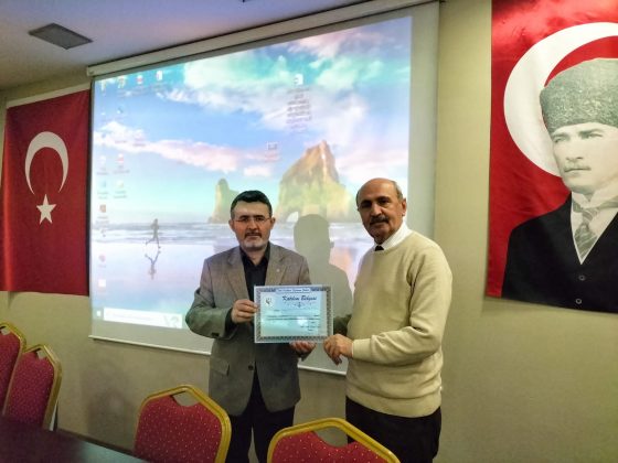 Prof. Dr. Hüseyin Baydemir, Türk Ocakları Erzurum Şubesinde Konferans Verdi