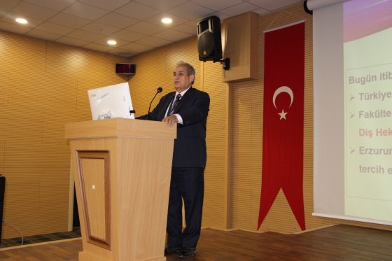 Üniversitemiz Rektörü Sayın Prof. Dr. Ahmet HACIMÜFTÜOĞLU’nun teşrifleriyle gerçekleştirilen Yeni dönem 1. istişare toplantısını fakültemiz tüm öğretim üyelerinin katılımı ile gerçekleştirilmiştir.