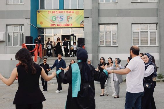 Fakültemizin 29. Mezuniyet Töreninin ardından, Müzik Bilimleri Bölümü Öğrencilerimizin Gerçekleştirdiği Konserle Unutulmaz Anlara Bir Yenisini Daha Ekledik..