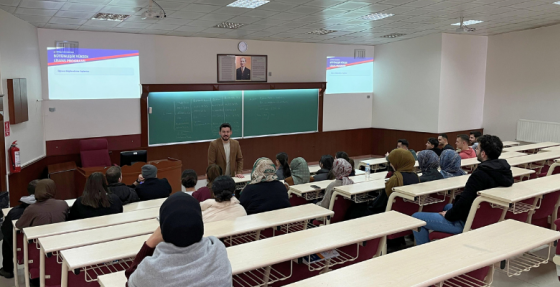 Fakültemizde Bütünleşik Yüksek Lisans Bilgilendirme Toplantısı Gerçekleştirildi