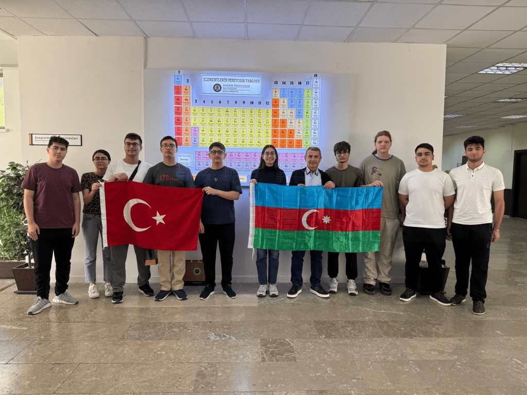 Kimya Olimpiyatlarına Atatürk Üniversitesinde Hazırlanan Kimya Türk Milli Takımından Büyük Başarı