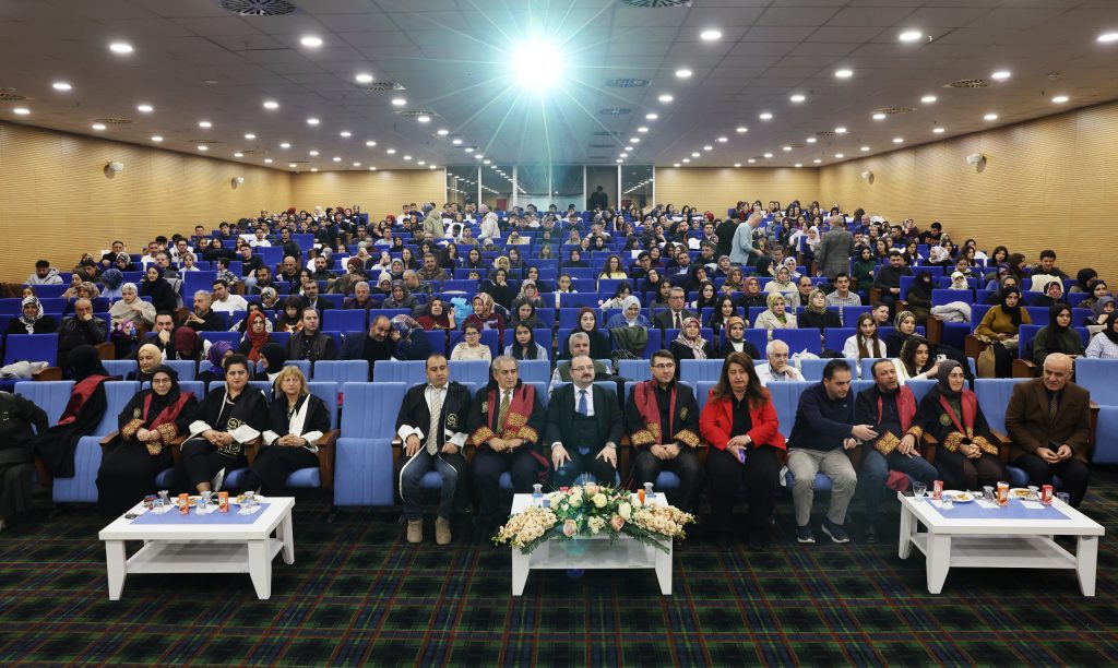 Geleceğin Diş Hekimleri Mesleğe İlk Adımlarını Attı